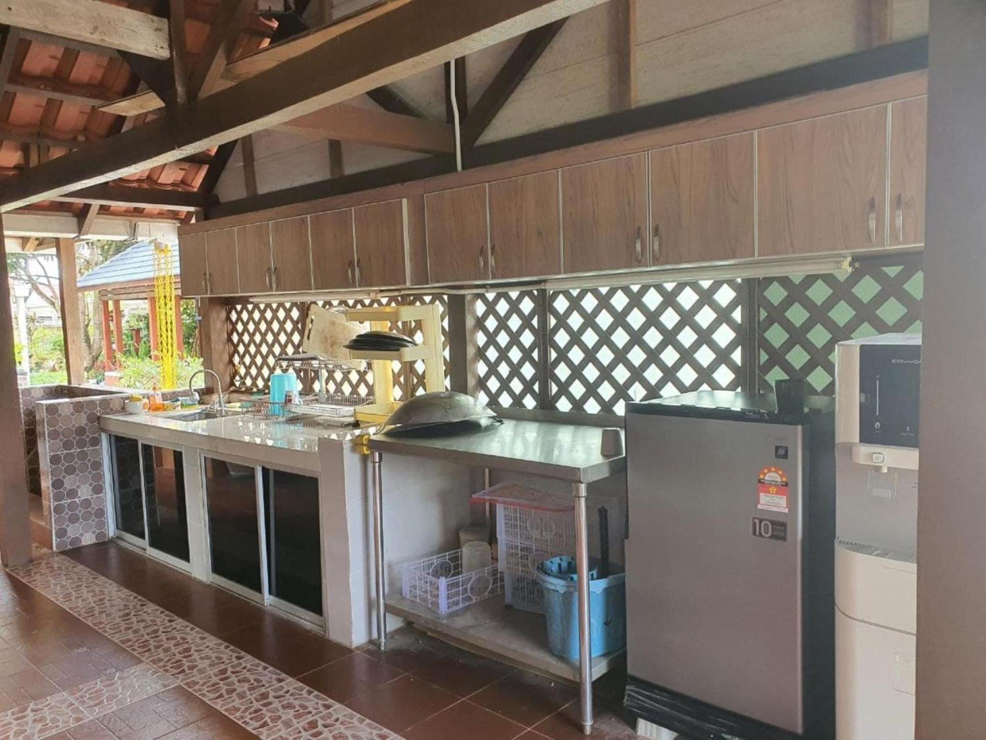 Villa Temila Pasir Puteh Ngoại thất bức ảnh