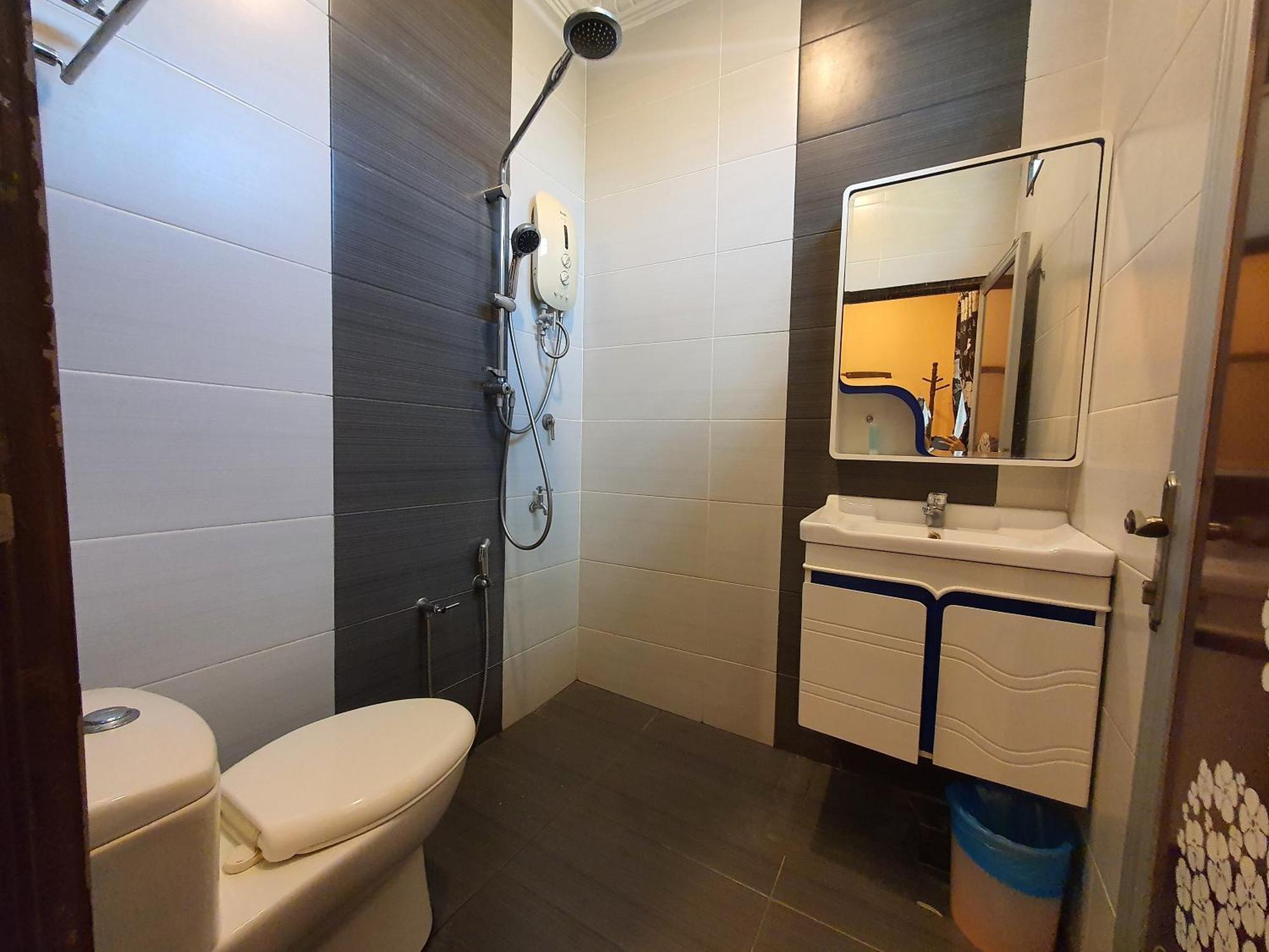 Villa Temila Pasir Puteh Ngoại thất bức ảnh